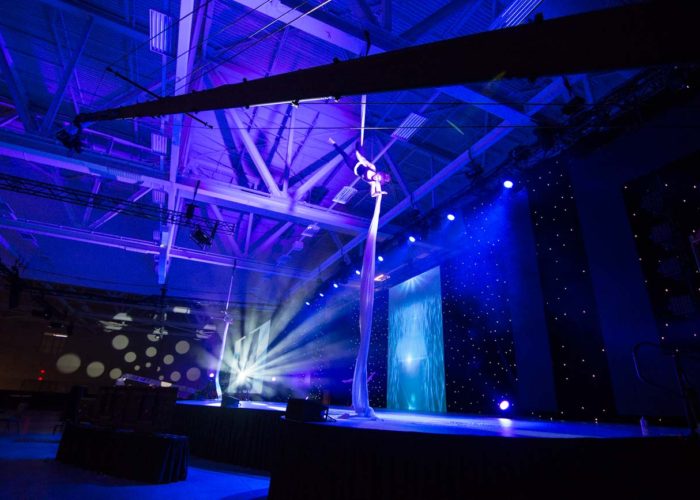 Big Fall Productions Operating 40' Jib at Arbonne Conference in September 2016